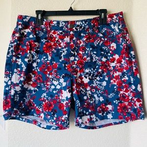 NEW! Bandolino Amy Shorts Women’s Size 12                         Tummy Slimming